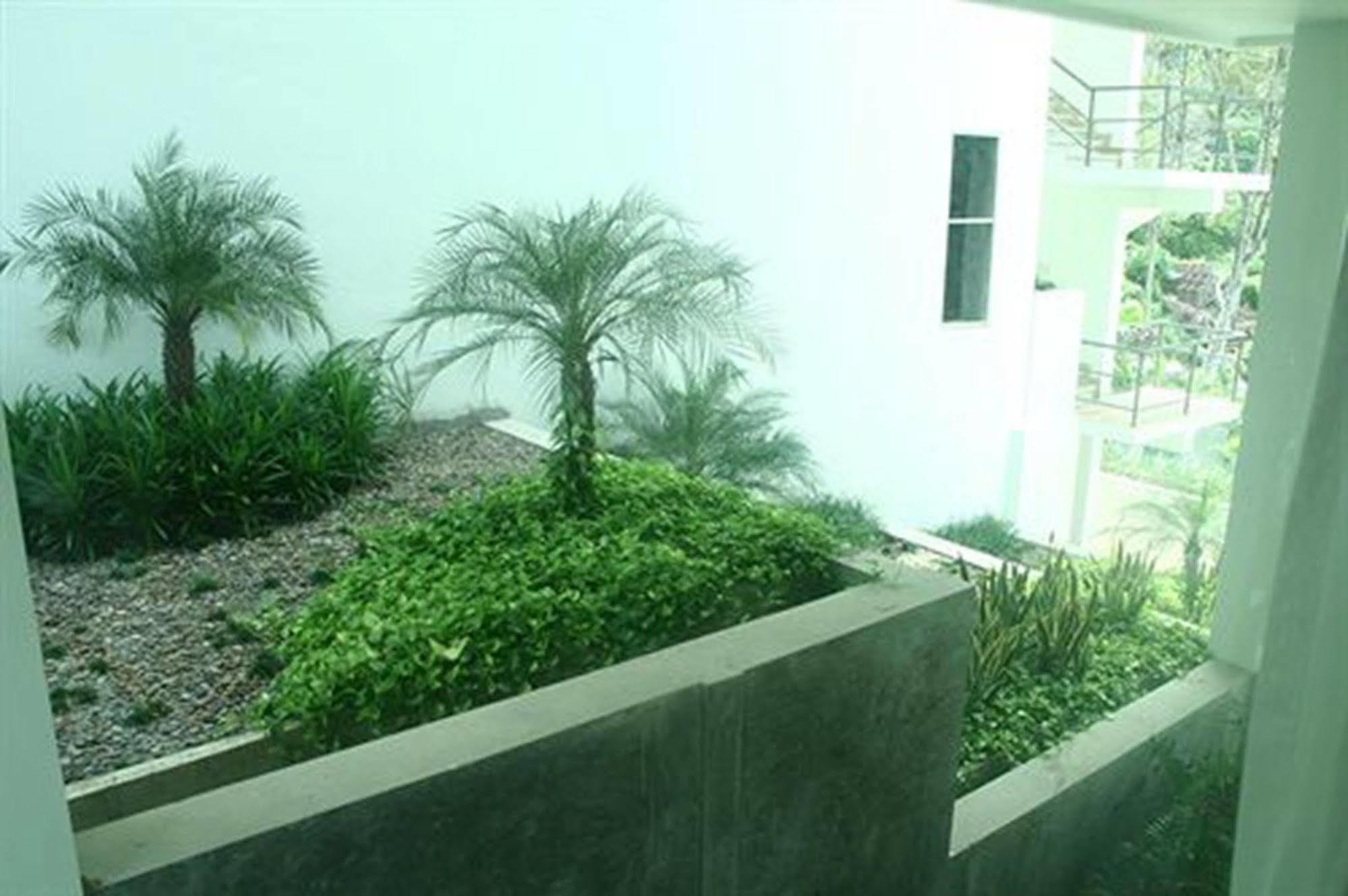 The Baycliff Residences Patong Buitenkant foto